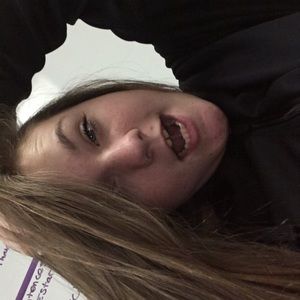 Meet your Posher, Savannah